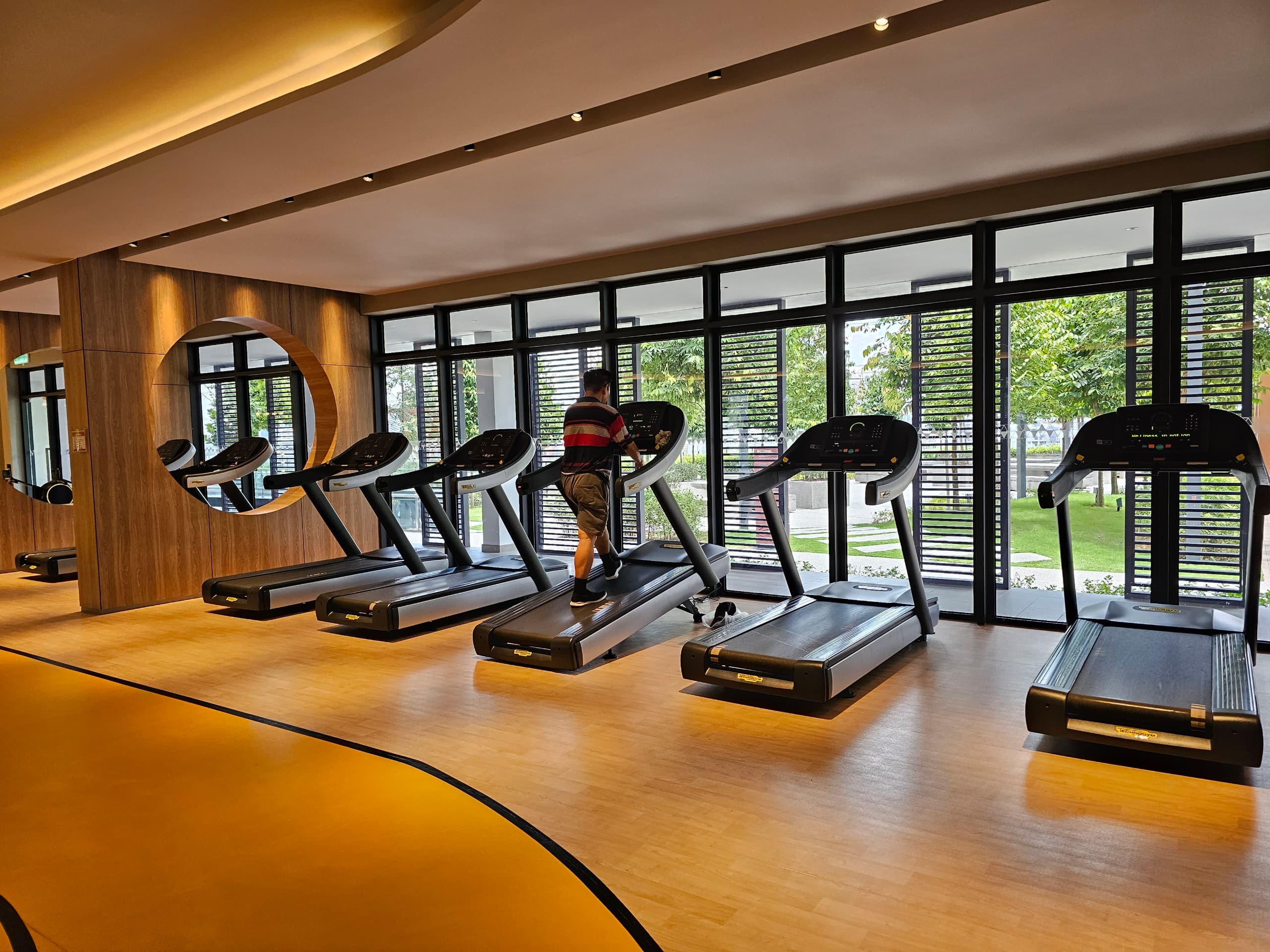 m-vertica-gym2