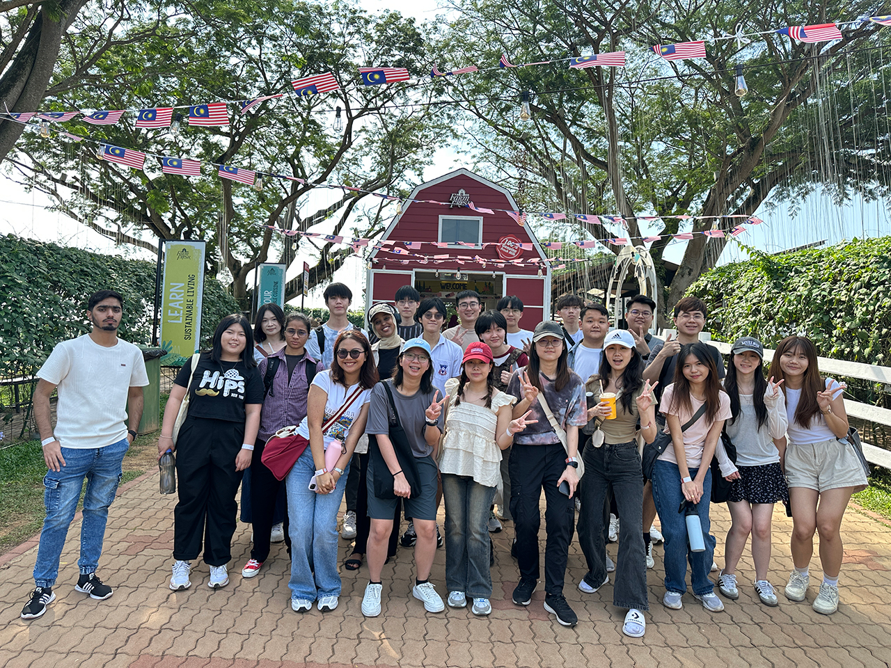 apu_farm_01