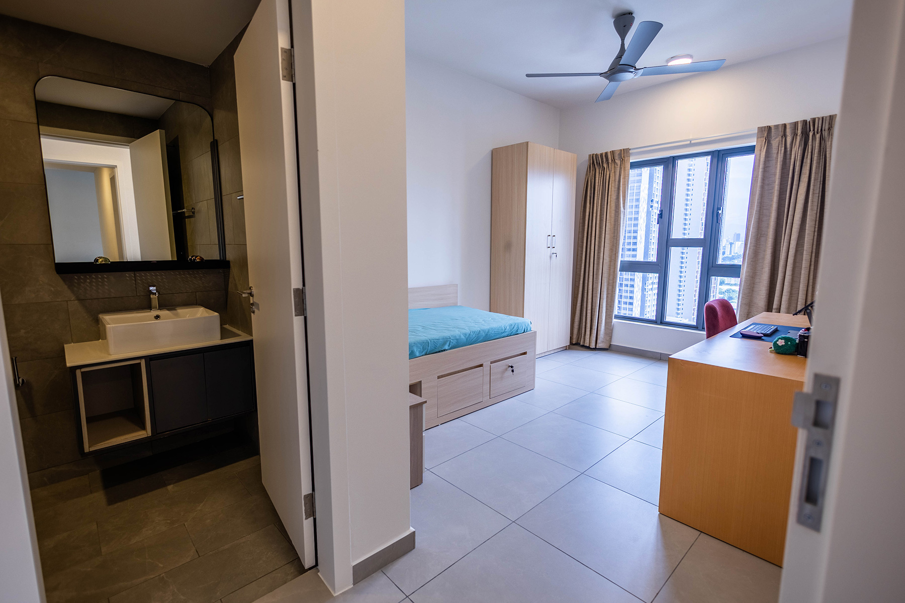 1-divo-residences-1800