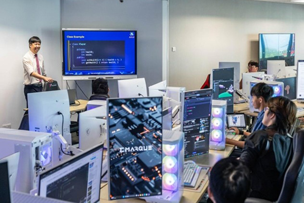 gamelab_studio_picture7_600x400