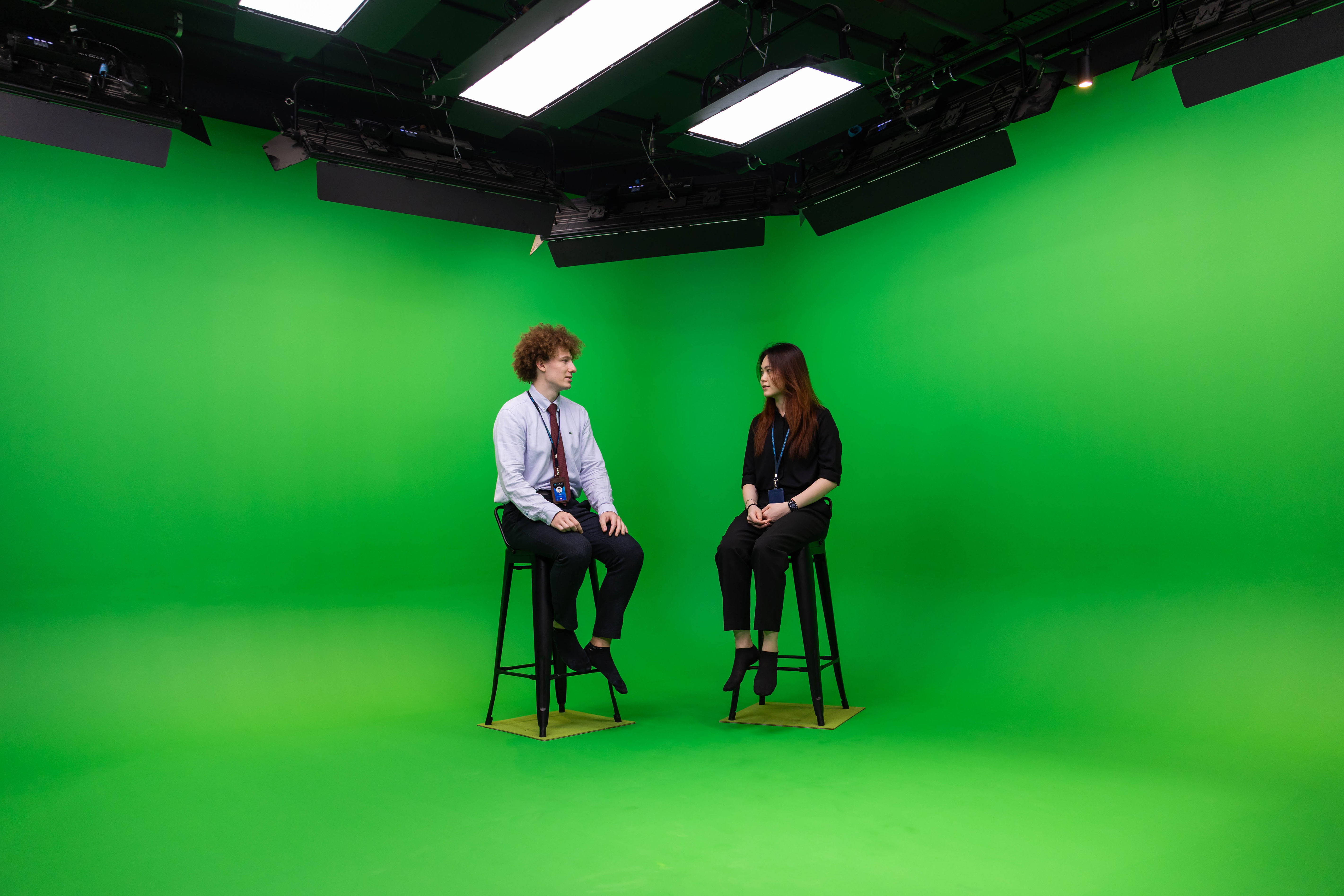 green-screen-5683x3789