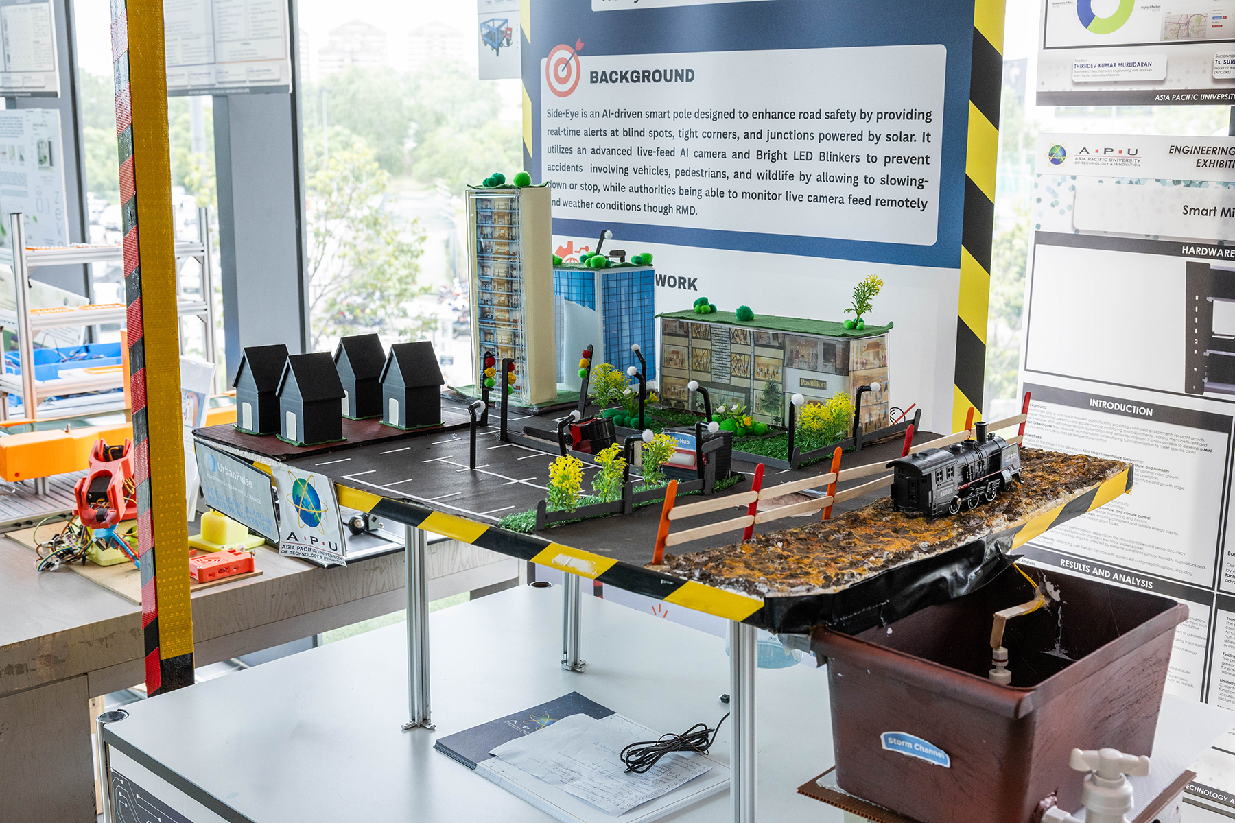 robotics-lab-zkt_2205-1800