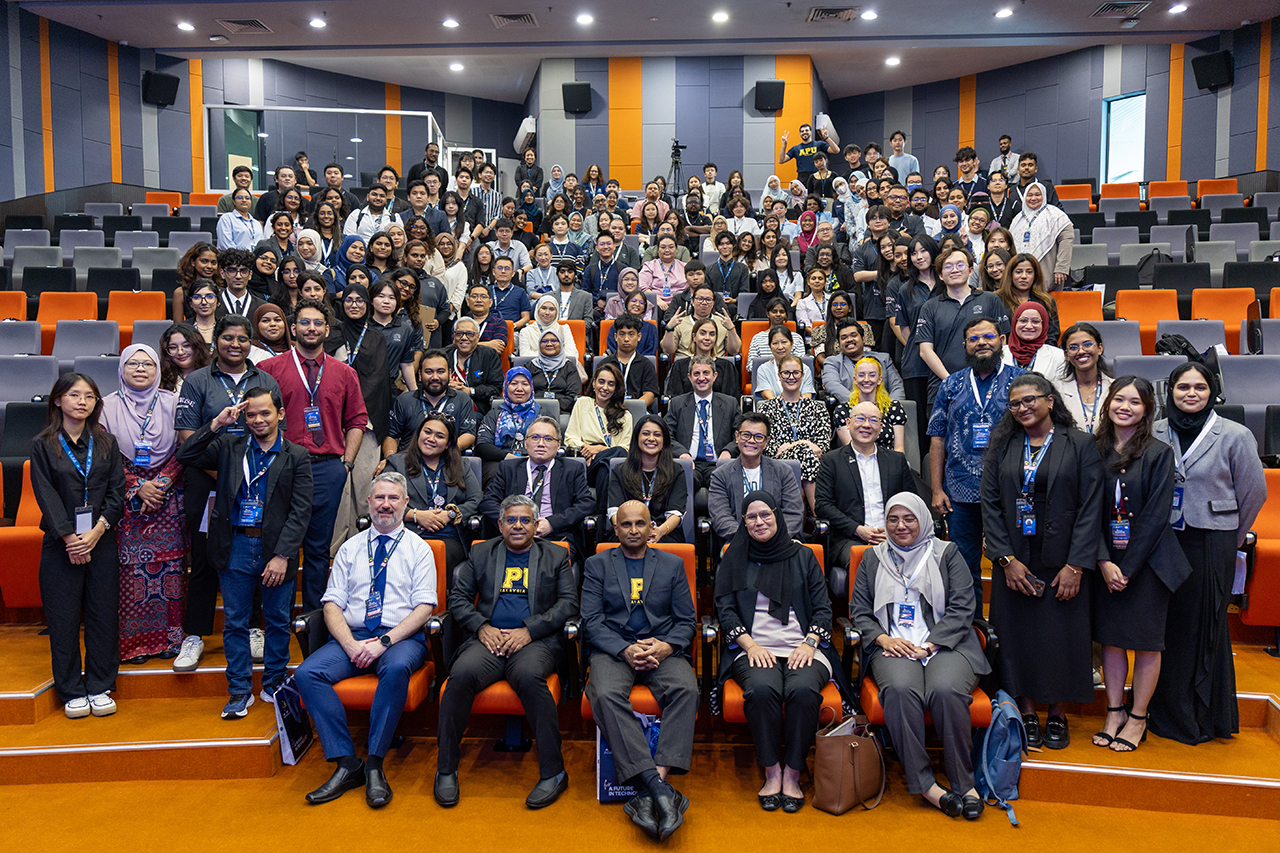 apu_cyberpsychology-symposium_01
