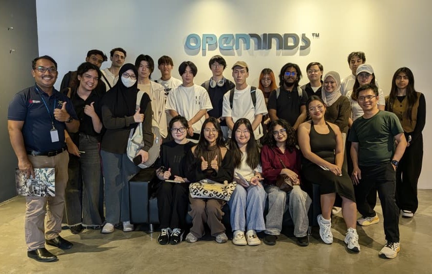 apu_om_connect_visit_01