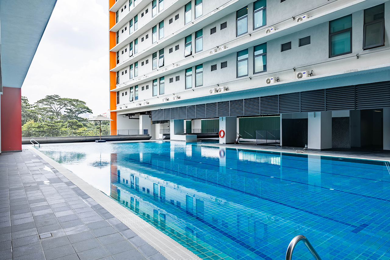 swimming_pool_01
