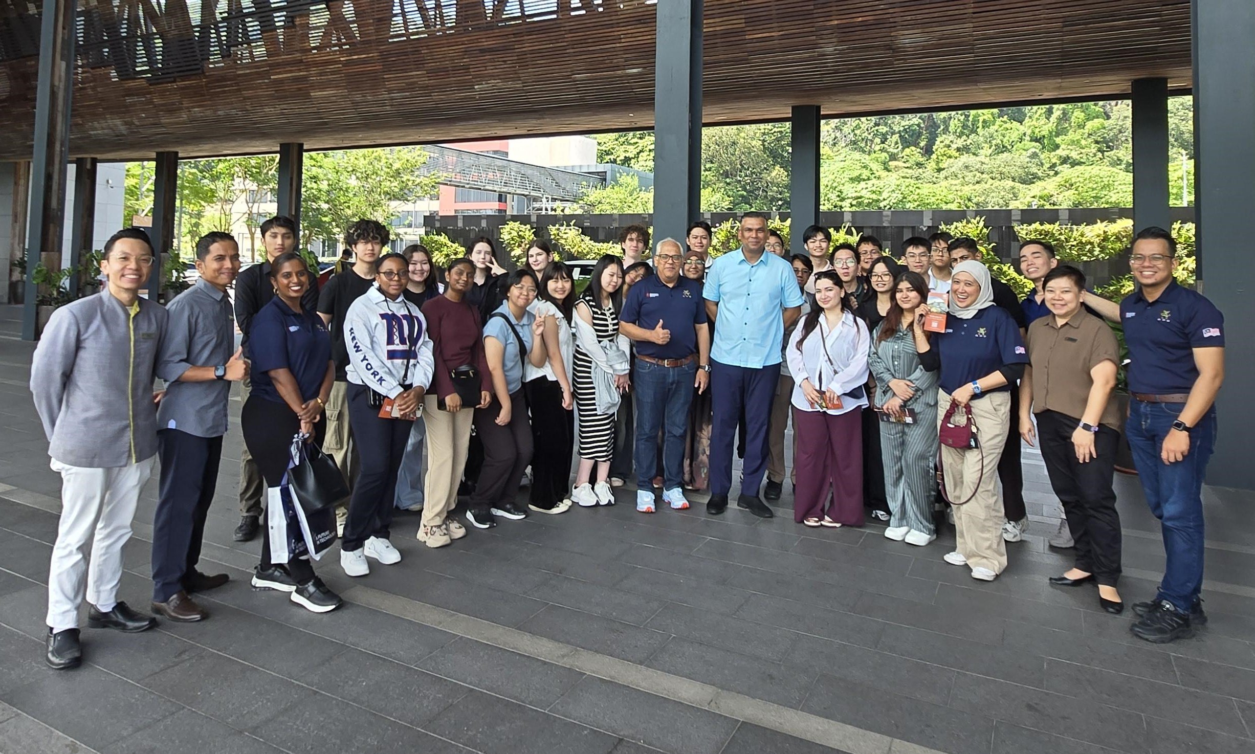 apu_soght_penang_visit_01