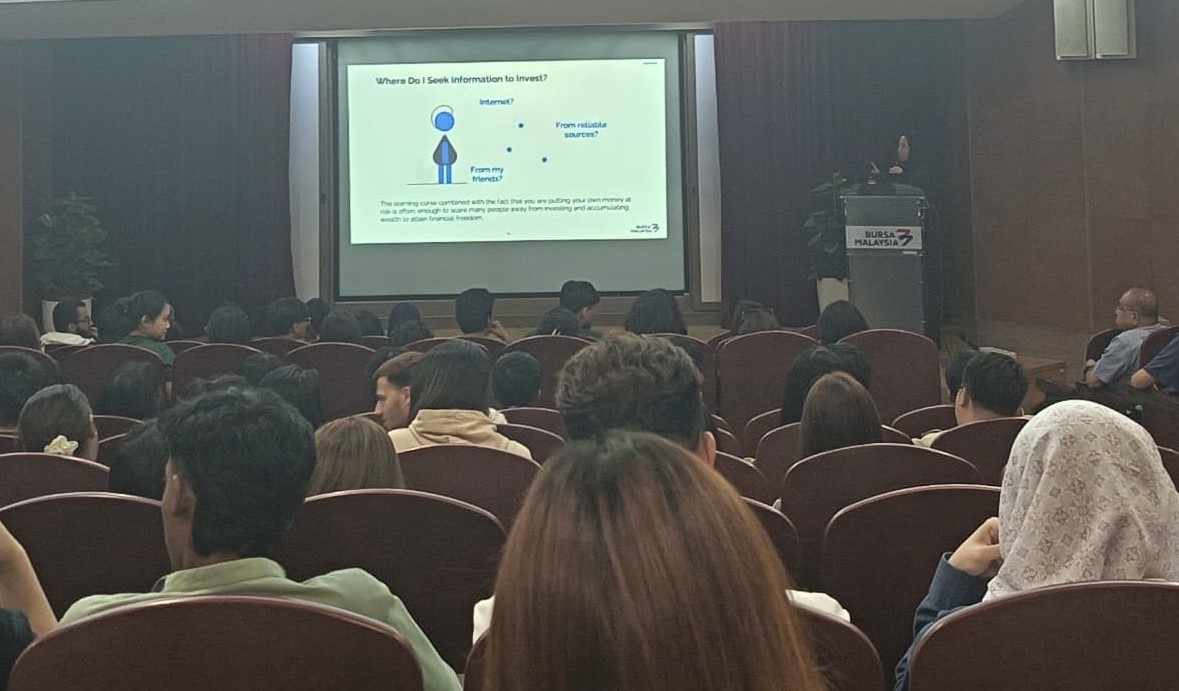 APU 2 (Education Visit to Bursa Malaysia)