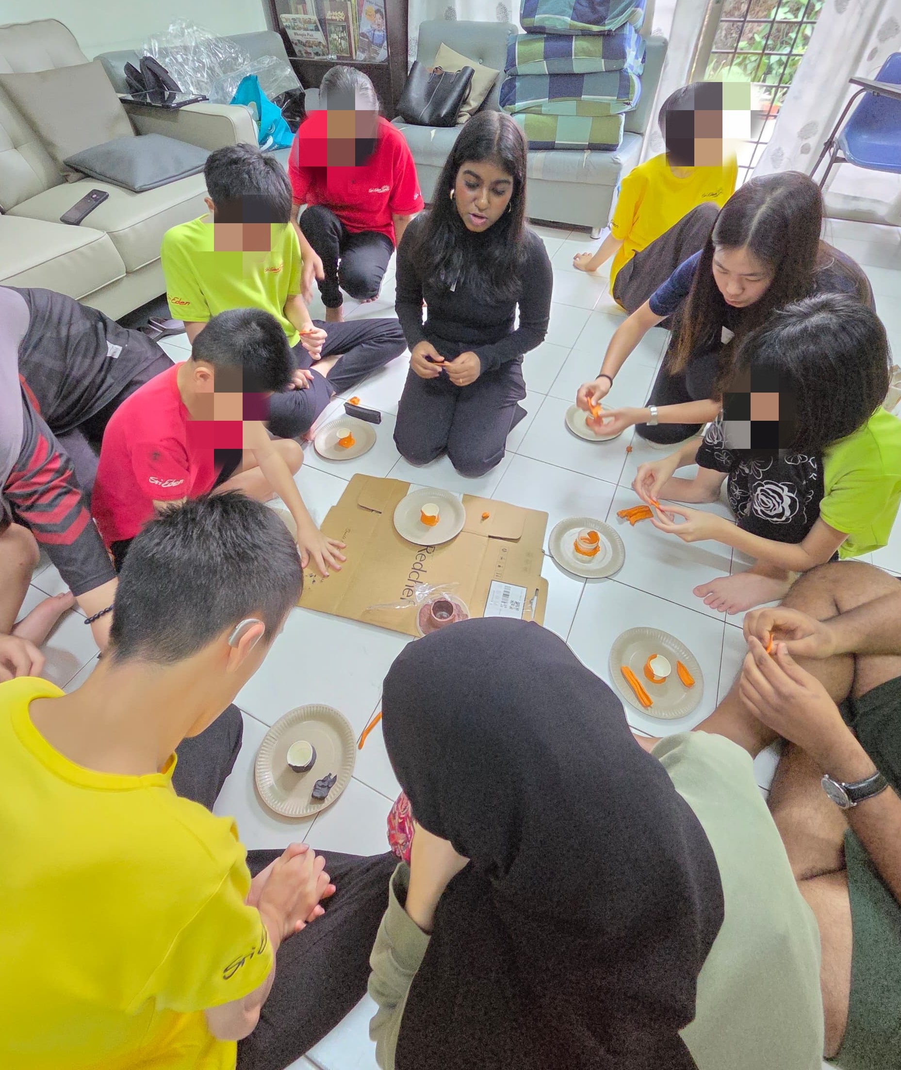 APU 4 (Persatuan Kebajikan Sri Eden)