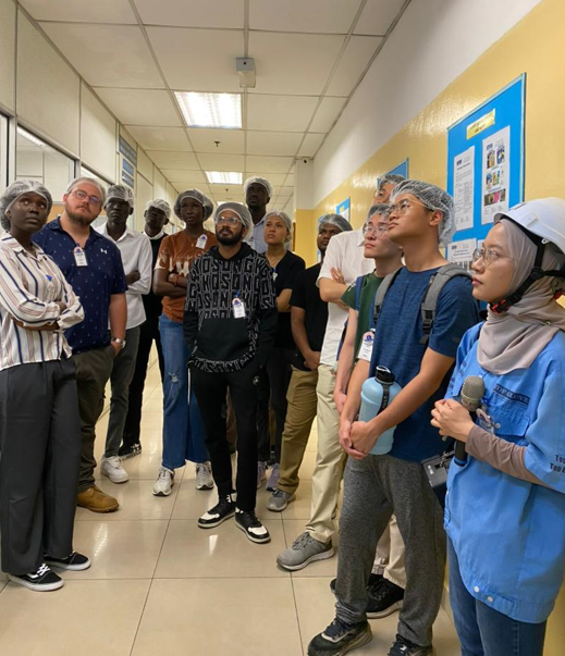 APU 4 (SoE's Industrial Visit to Top Glove)