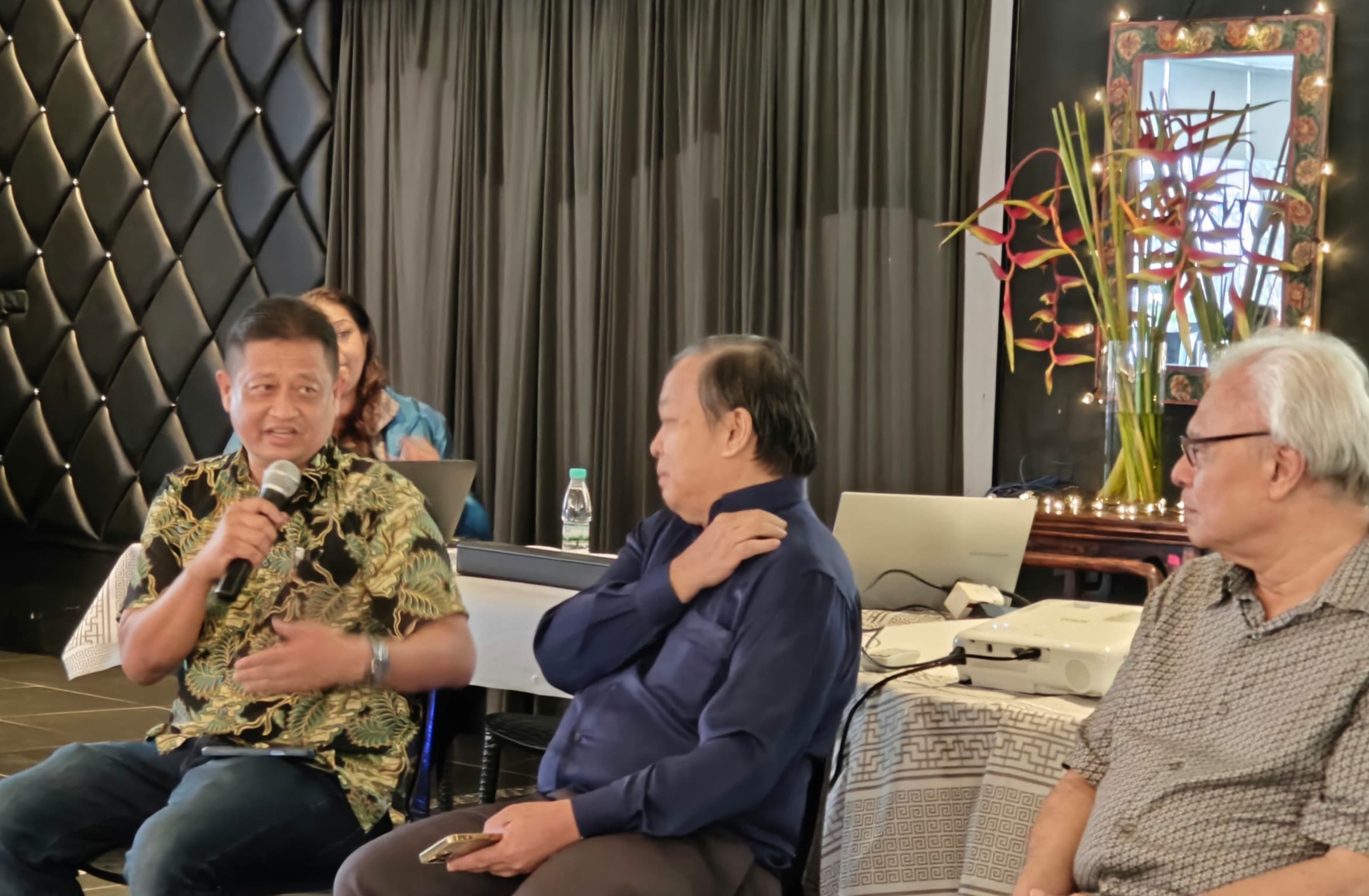 APU 4 (World Cultural Diversity Day for Dialogue and Development Forum)