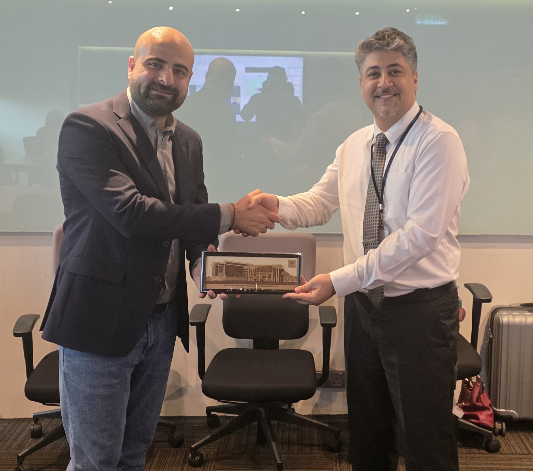 APU 4 (Research Methods)