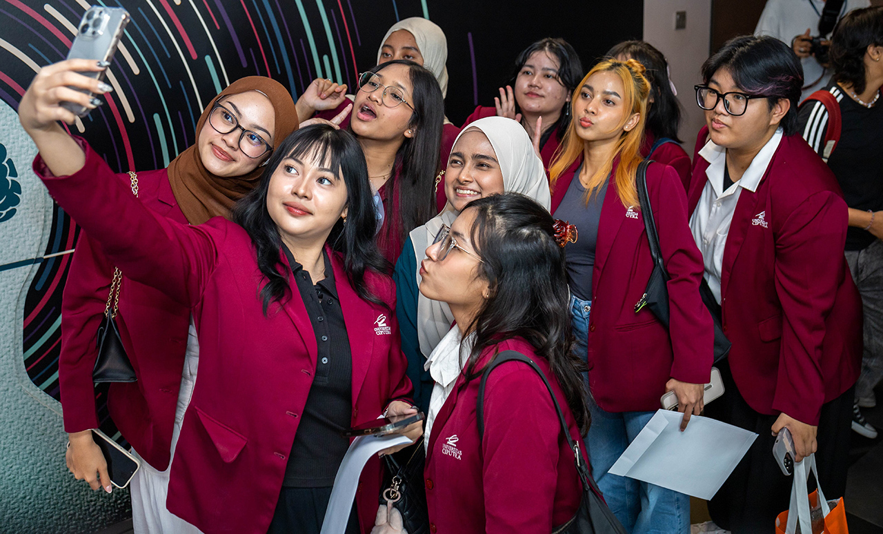 APU-10-(International-Competition-2025)