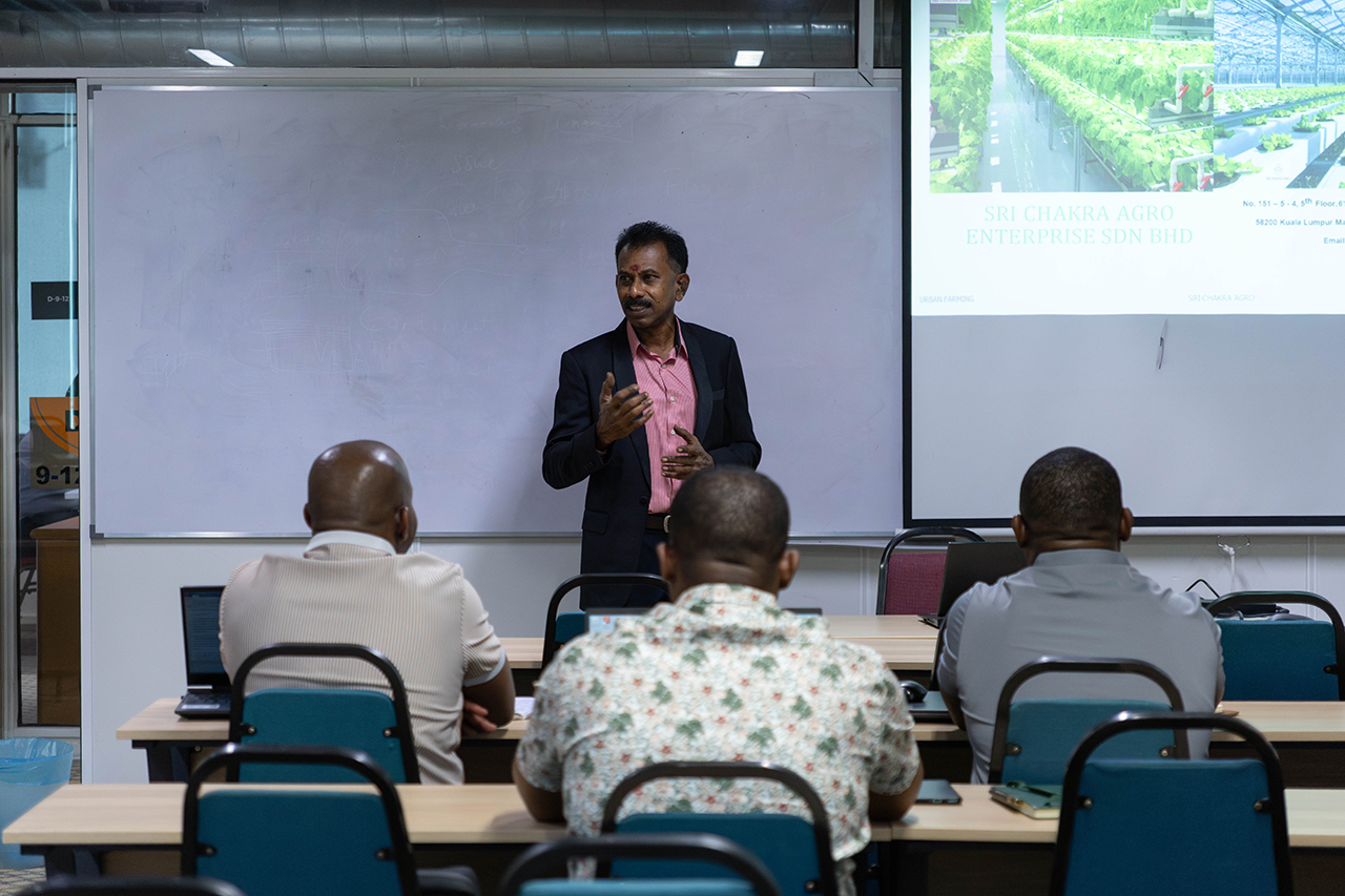 APU-2-(Microgreen-Training)