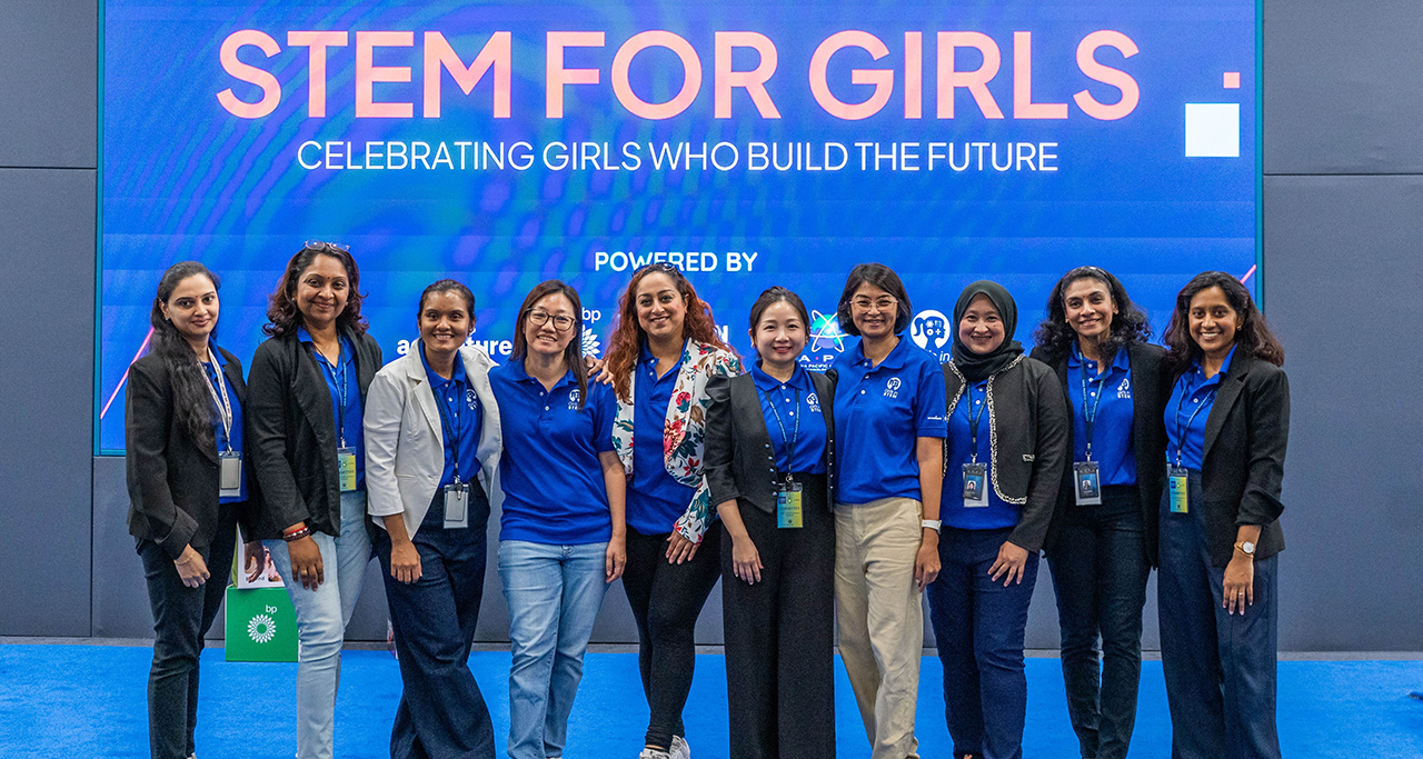 APU-2-(STEM-for-Girls)