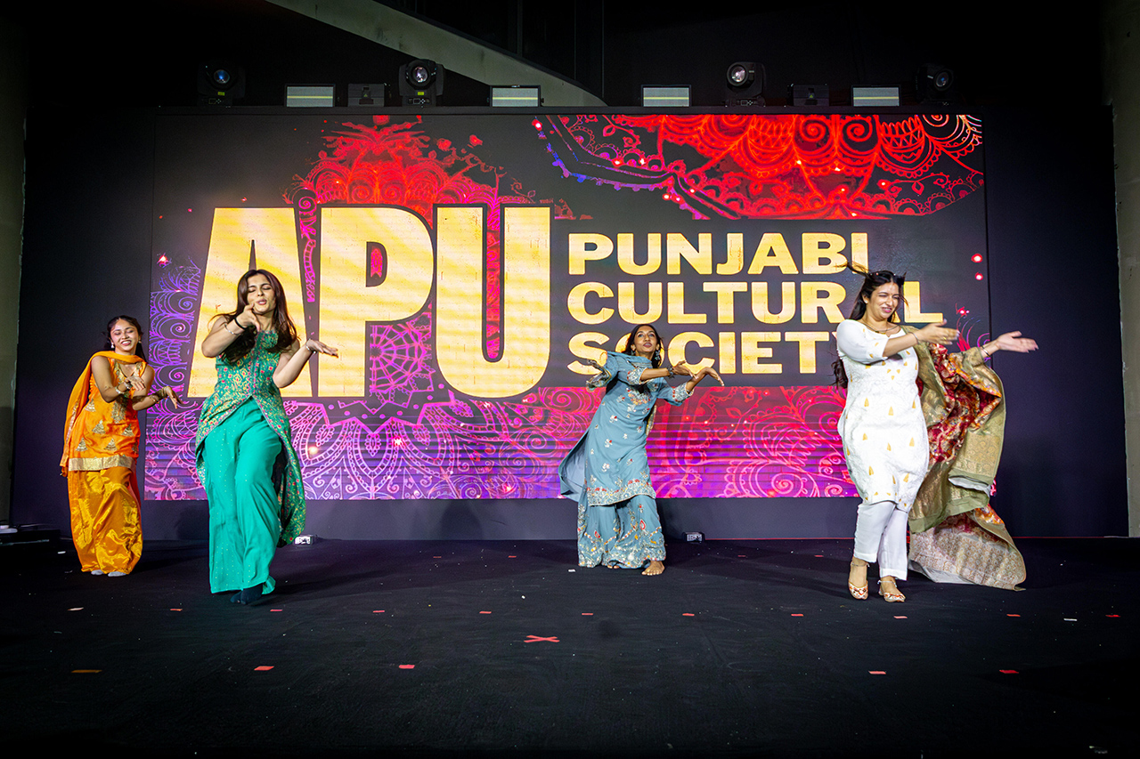 APU-3-(Bollywood-and-Bhangra-Night-2025)