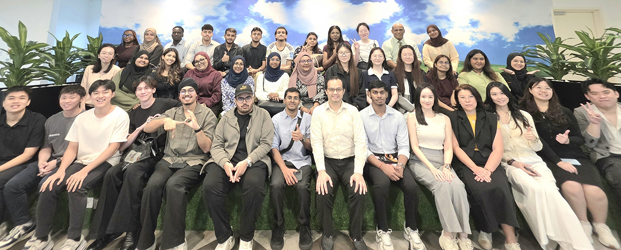 APU-4-(Industrial-Visit-to-Averis)
