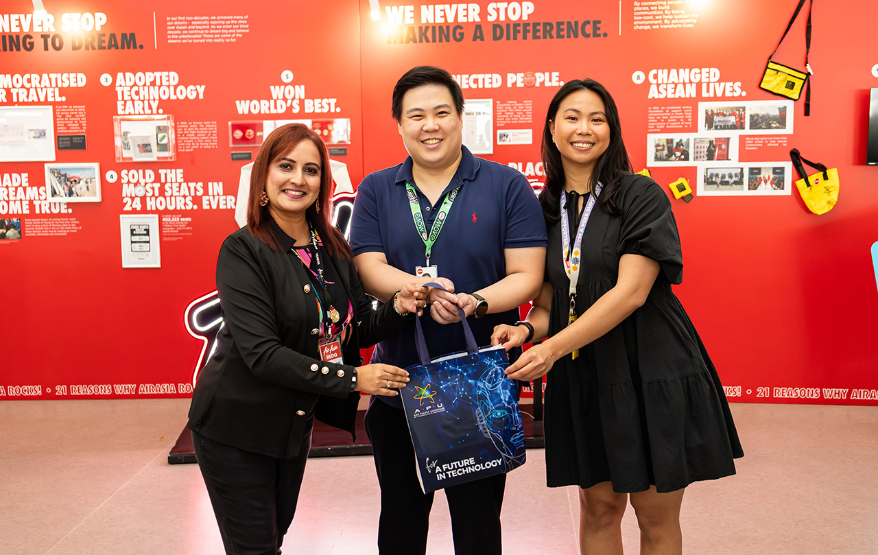 APU-7-(Industrial-Visit-to-AirAsia)