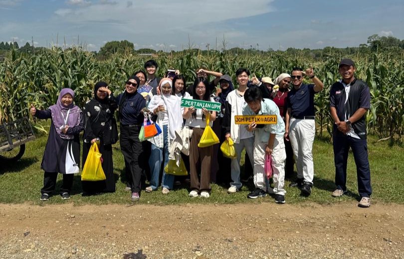 APU_Corn Farm Visit_01