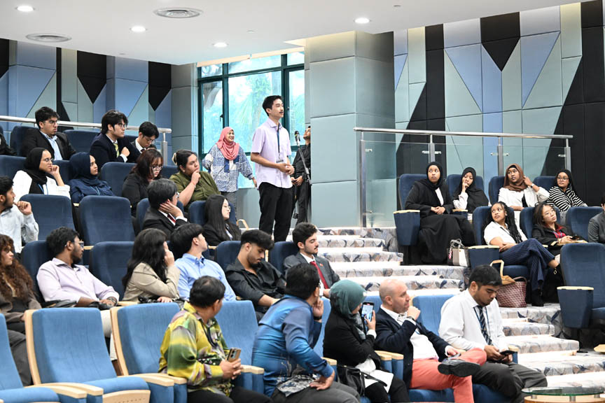 APU_International Relations Department Wisma Putra Visit_04 2