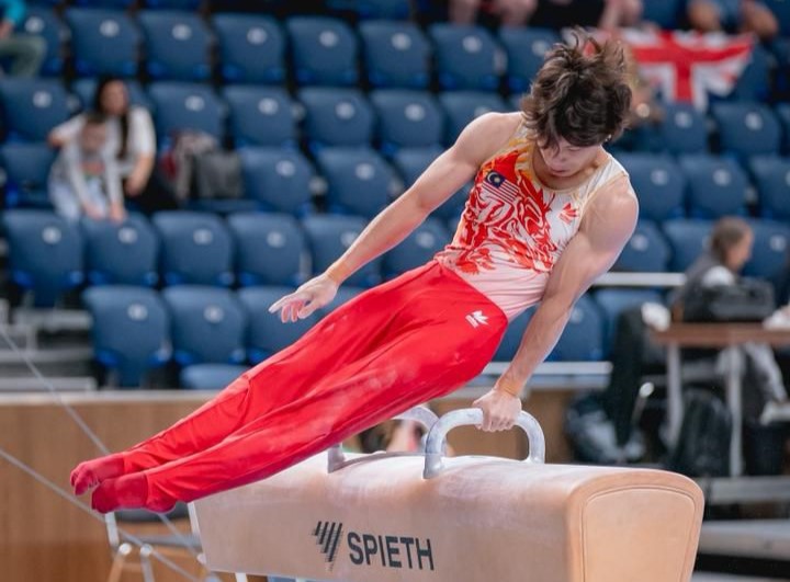 APU_Ng Chun Chen Won Gold at FIG World Challenge Cup 2026_02