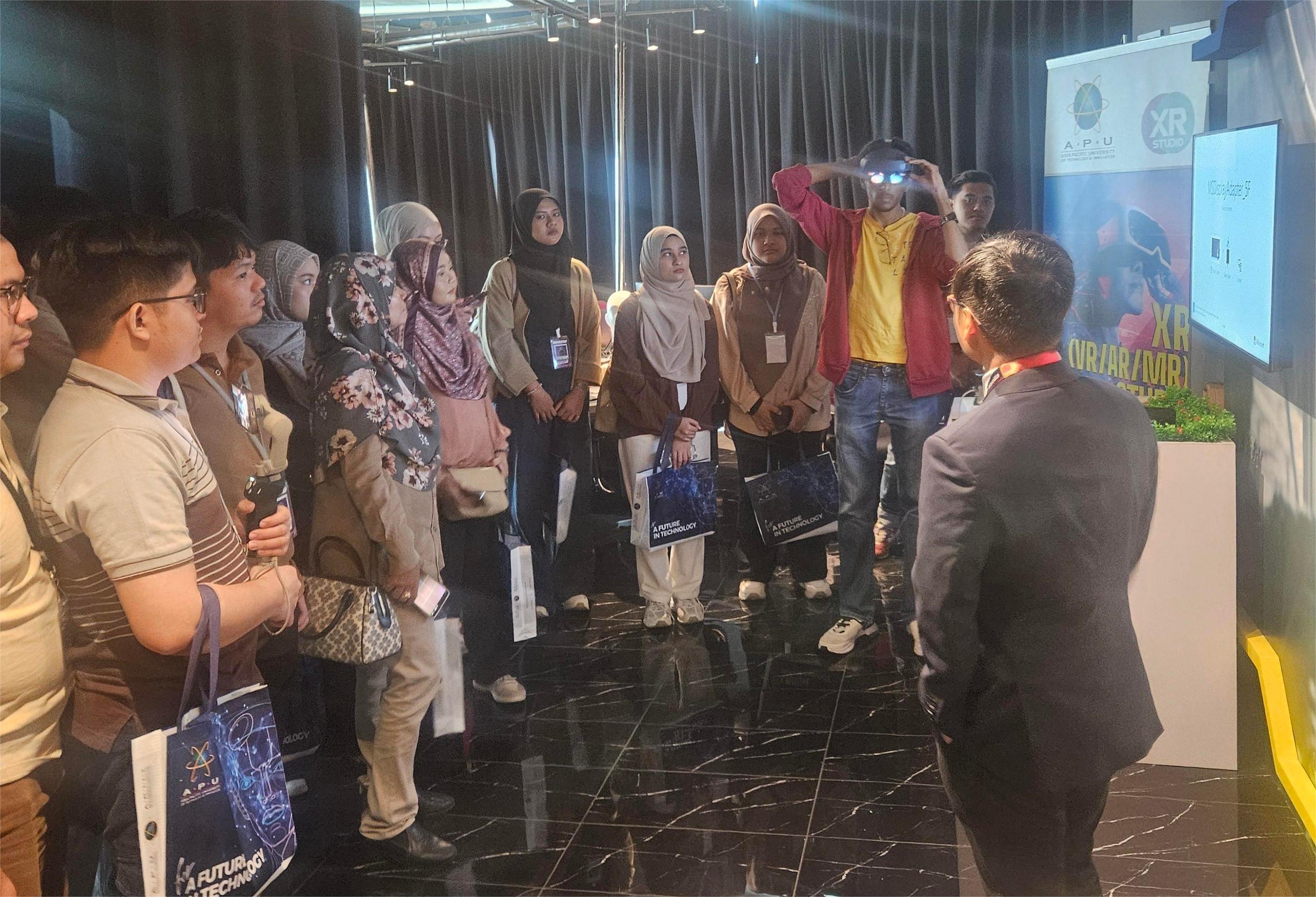 APU_UiTM & Cavite State University Tour_02